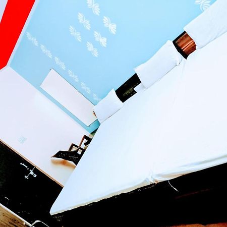 Goroomgo The Shivay Guest House Inn Varanasi Exterior foto