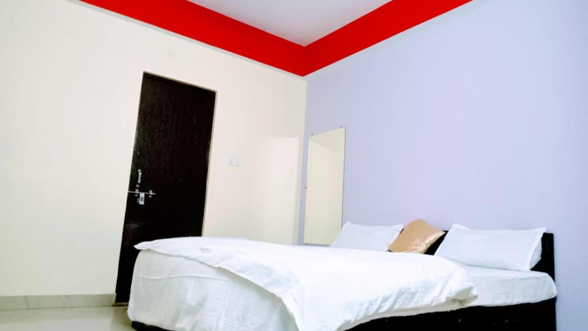 Goroomgo The Shivay Guest House Inn Varanasi Exterior foto